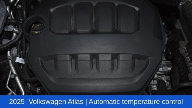 2025 Volkswagen Atlas SE