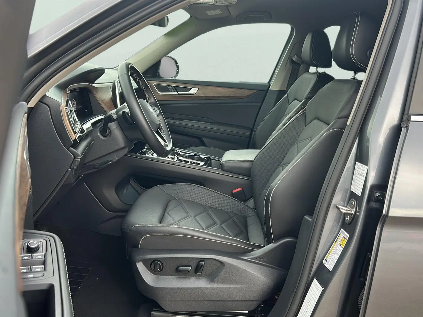 2025 Volkswagen Atlas - $28,915