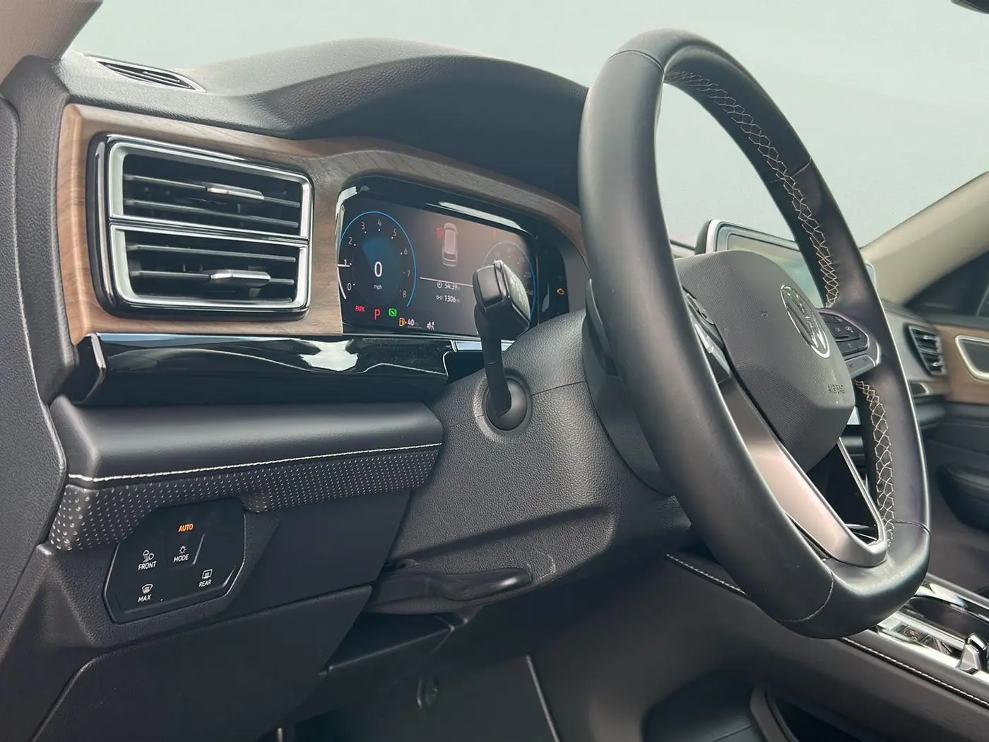 2025 Volkswagen Atlas - $28,915