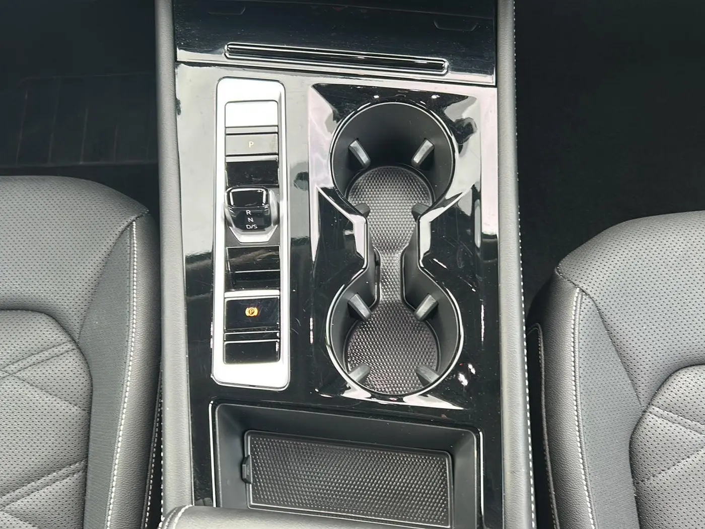 2025 Volkswagen Atlas - $28,915