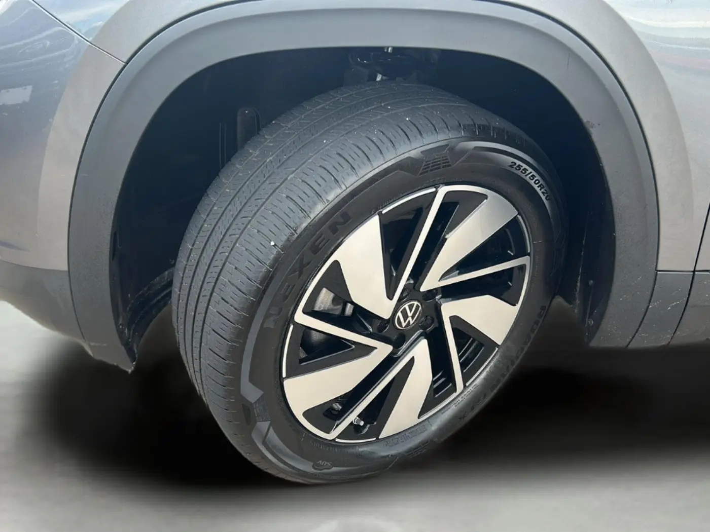 2025 Volkswagen Atlas - $28,915