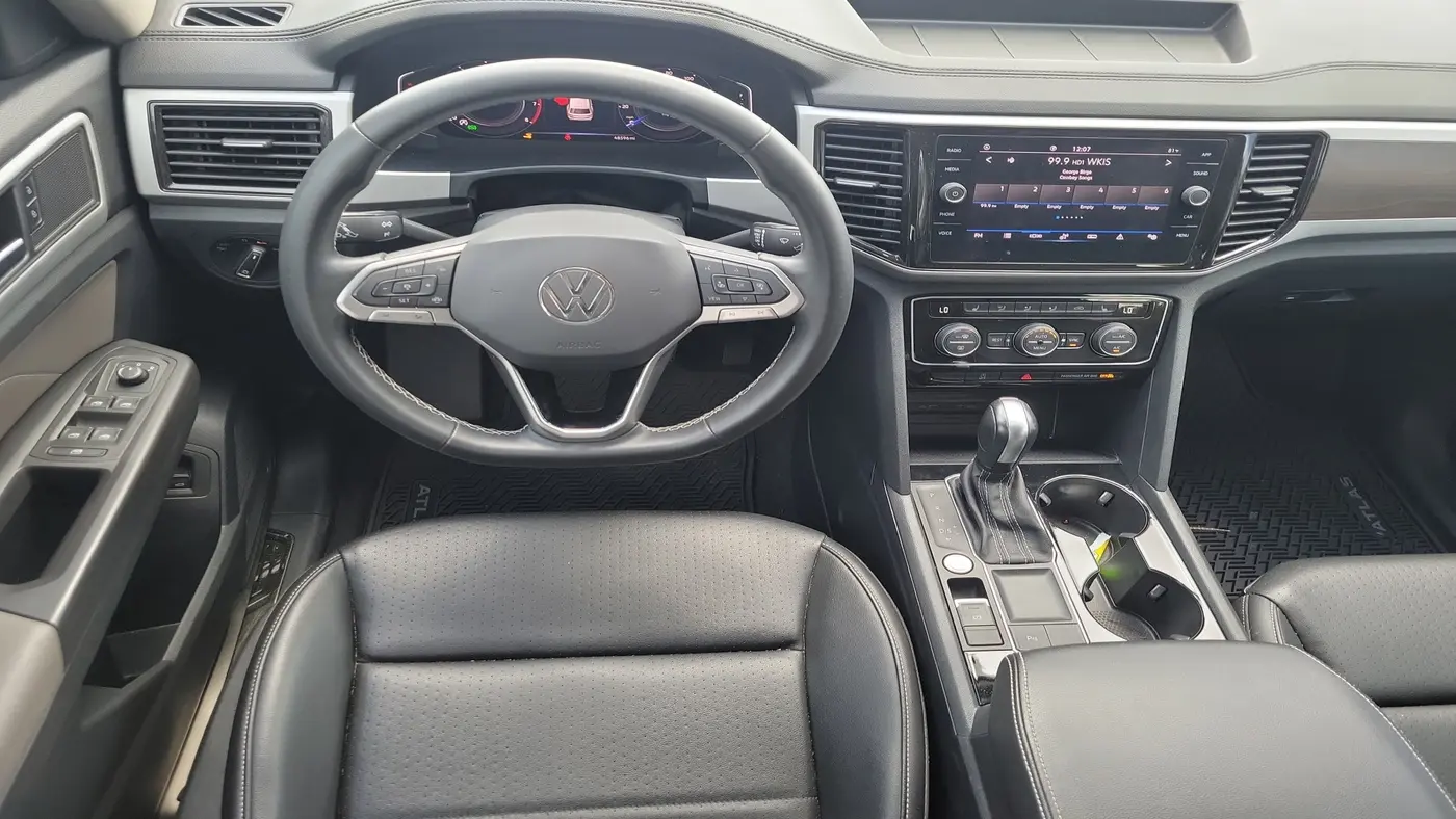 2022 Volkswagen Atlas V6 SE