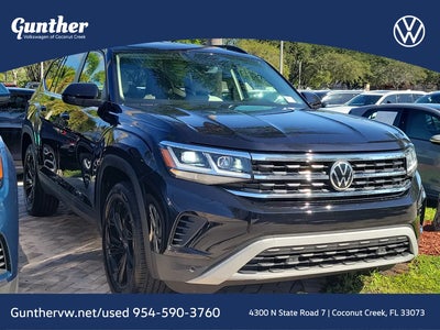 Photo of a 2022 Volkswagen Atlas V6 SE 4DR SUV W/Technology for sale