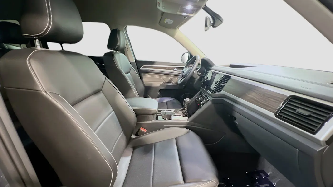 2023 Volkswagen Atlas V6 SE
