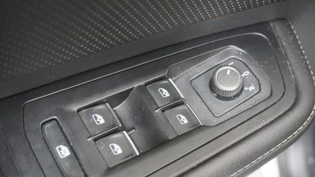 2024 Volkswagen Atlas SE