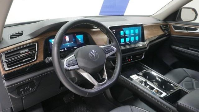 2024 Volkswagen Atlas SE