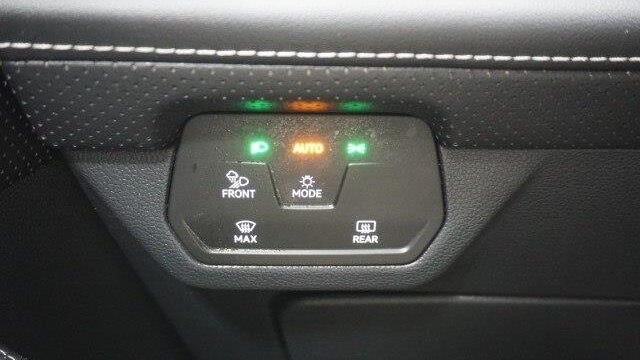 2024 Volkswagen Atlas SE