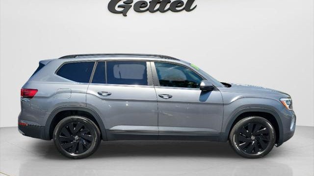 2024 Volkswagen Atlas SE