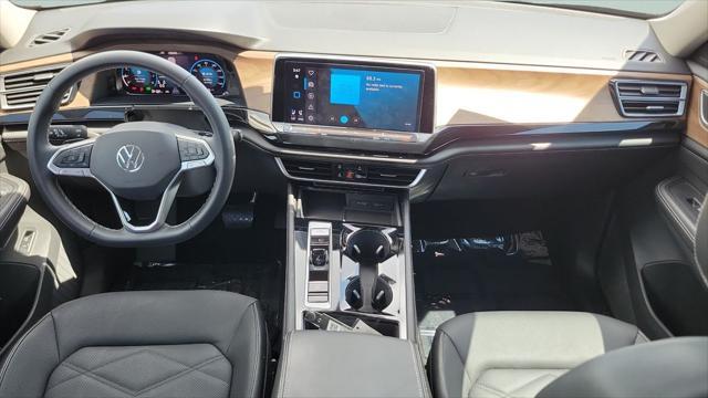 2024 Volkswagen Atlas SE