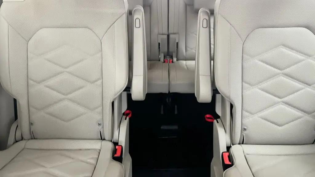 2024 Volkswagen Atlas SE