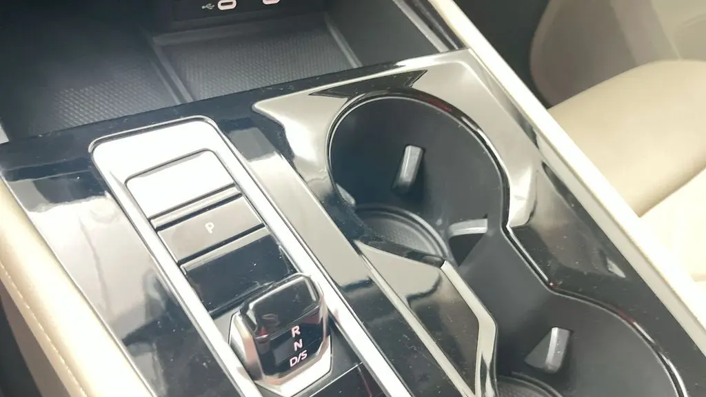 2024 Volkswagen Atlas SE