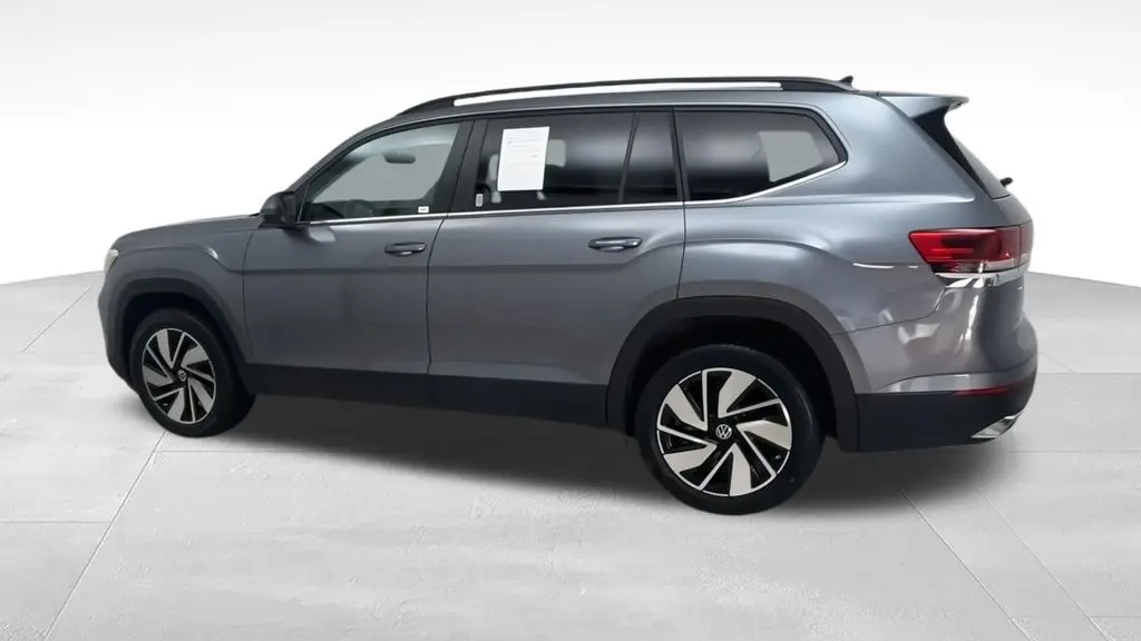 2024 Volkswagen Atlas SE