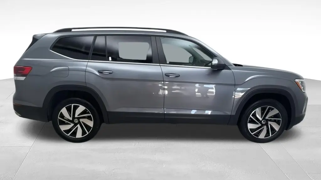 2024 Volkswagen Atlas SE