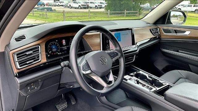 2024 Volkswagen Atlas SE