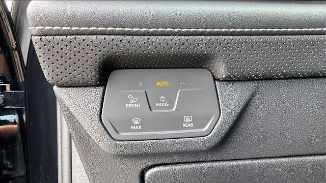 2024 Volkswagen Atlas SE