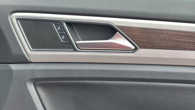 2019 Volkswagen Atlas V6 SE