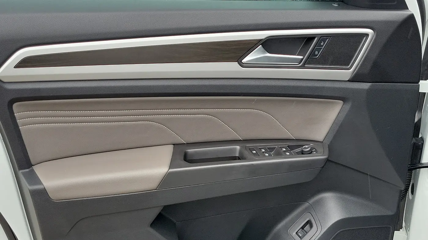 2023 Volkswagen Atlas V6 SE