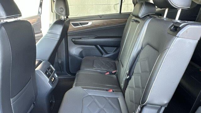 2024 Volkswagen Atlas SE