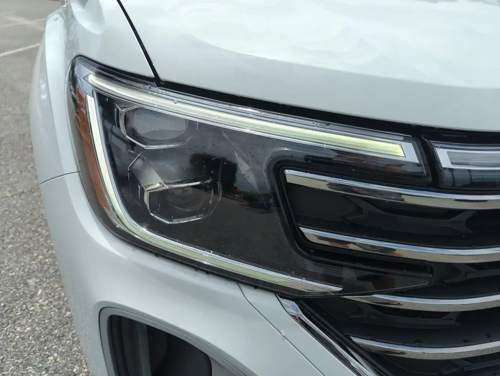 2024 Volkswagen Atlas - $30,946
