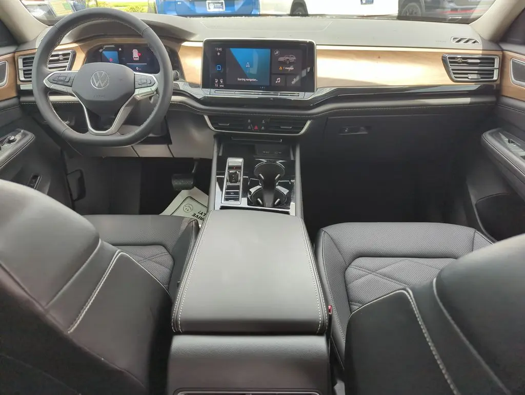 2024 Volkswagen Atlas - $30,946