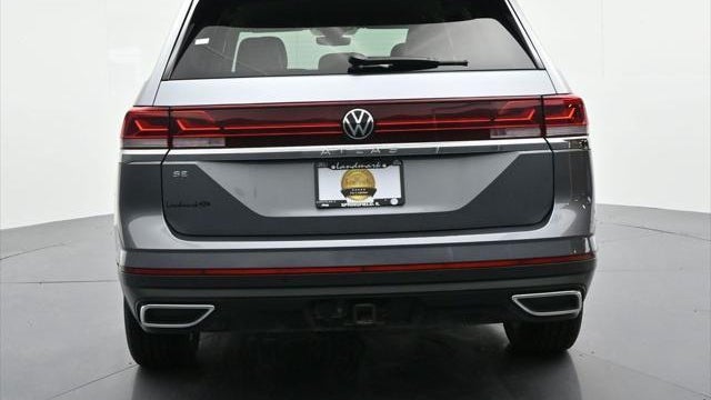2025 Volkswagen Atlas SE