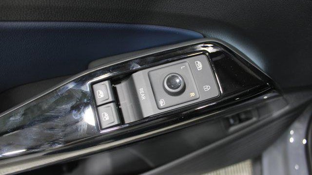 2025 Volkswagen ID 4  Pro S
