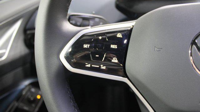 2025 Volkswagen ID 4  Pro S