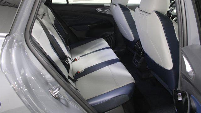 2025 Volkswagen ID 4  Pro S
