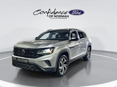 2020 Volkswagen Atlas Cross Sport V6 SE 4DR SUV W/Technology