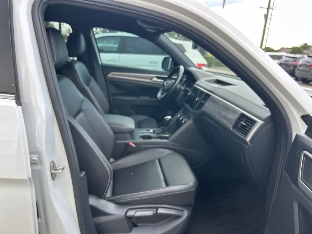 2020 Volkswagen Atlas - $20,235