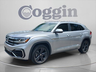 Photo of a 2020 Volkswagen Atlas Cross Sport V6 SE 4DR SUV W/Technology for sale