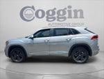 2020 Atlas Cross Sport Thumbnail 2