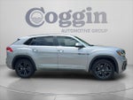2020 Atlas Cross Sport Thumbnail 6