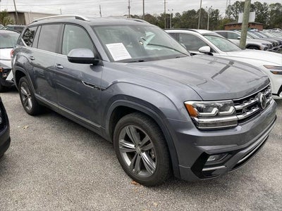 Photo of a 2019 Volkswagen Atlas V6 SE R-LINE 4DR SUV W/Technology for sale