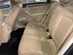 2018 Passat Thumbnail 10