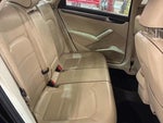 2018 Passat Thumbnail 12