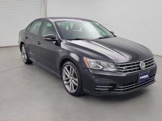 2018 Volkswagen Passat with Deep Black Pearl Metallic Exterior