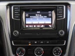 2018 Passat Thumbnail 13