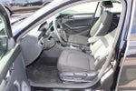 2021 Passat Thumbnail 13