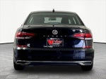 2021 Passat Thumbnail 5