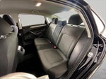 2021 Passat Thumbnail 21