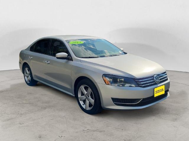 2013 Volkswagen Passat - $7,489