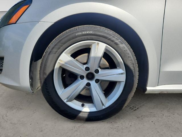 2013 Volkswagen Passat - $7,489