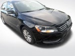 2014 Passat Thumbnail 2