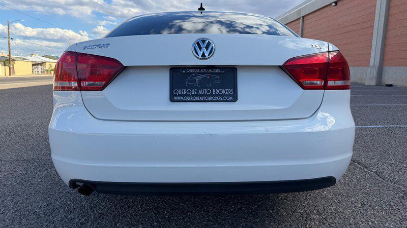 2015 Volkswagen Passat 1.8T Limited Edition
