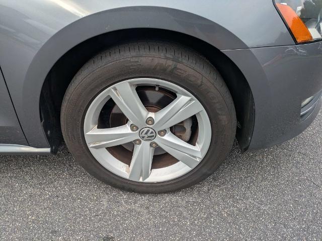 2015 Volkswagen Passat - $7,988