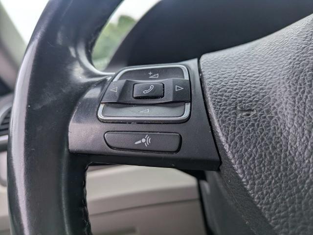 2015 Volkswagen Passat - $7,988