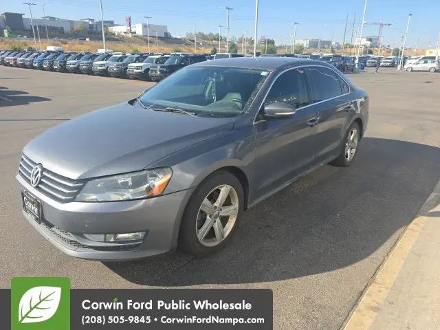 2015 Volkswagen Passat - $7,999