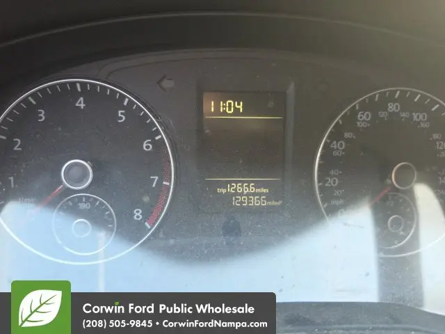2015 Volkswagen Passat - $7,999