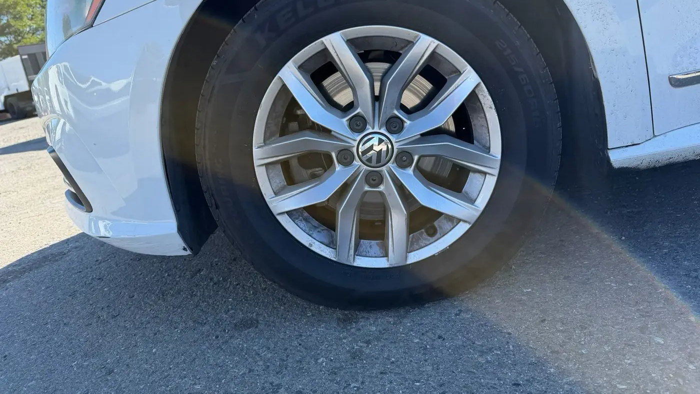 2016 Volkswagen Passat 1.8T S